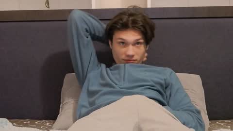 Calvin online show from January 27, 1:16 am