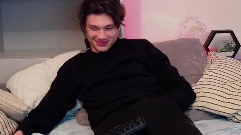 Calvin online show from January 17, 1:04 am