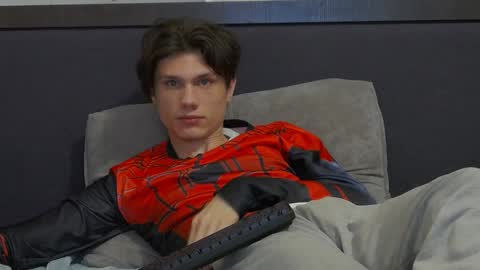 Calvin online show from January 29, 10:53 pm