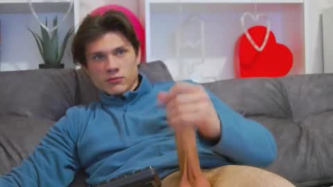 Calvin online show from February 14, 8:05 pm