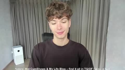 Hey I am Calvin  online show from October 19, 5:45 am