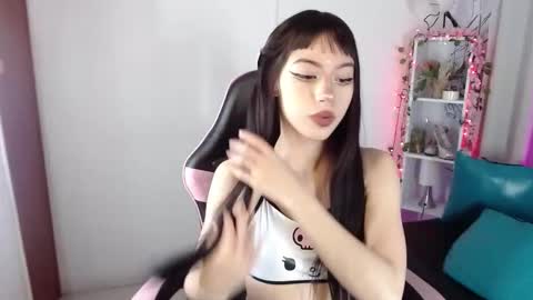 cam_adulcepinkres online show from May 12, 11:52 am