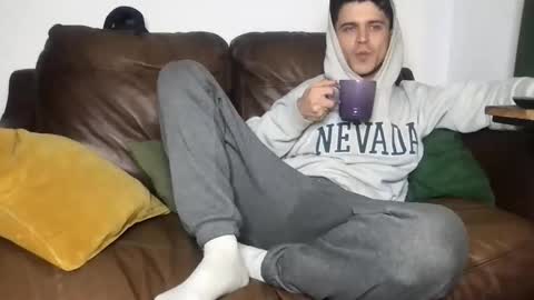 CamDoAttitude online show from May 10, 9:10 pm