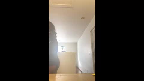 camgirlleanna online show from October 21, 2:10 pm