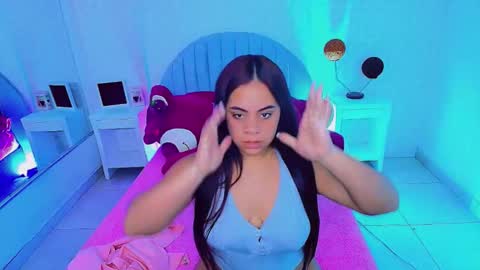 CAMI online show from February 5, 5:38 pm