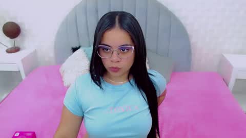Snapshot of cami_bunnygirlx chatting on March 10, 10:02 pm CAMI online show from March 10, 10:02 pm