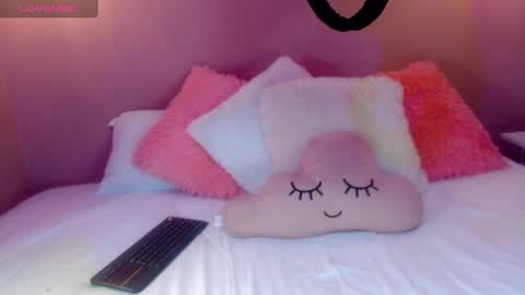 Cami online show from January 9, 8:01 pm
