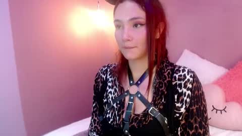 Cami online show from February 19, 7:59 pm