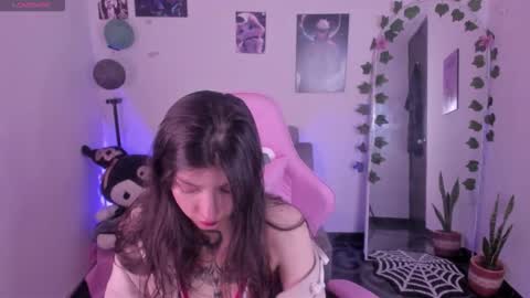 CAMI  online show from October 12, 10:55 pm