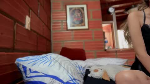 Camii online show from October 17, 4:11 pm