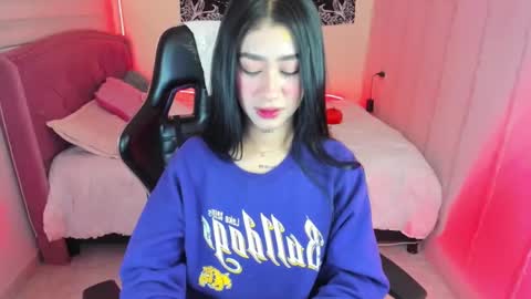 camila online show from October 17, 6:23 pm