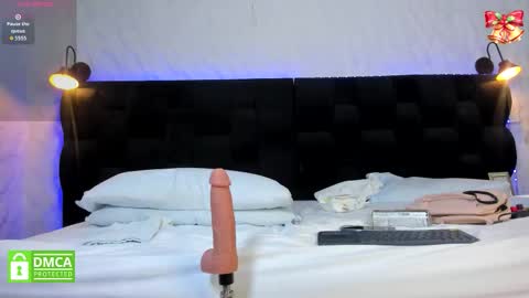 camila__gomez_ online show from December 19, 12:33 pm