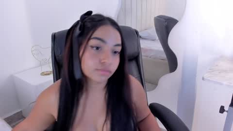 Cami online show from February 9, 1:22 am