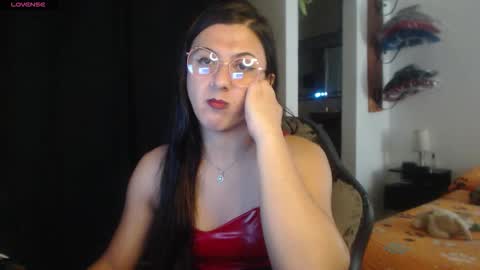 camila online show from March 5, 5:38 am