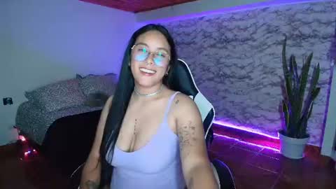 Camila Roose online show from June 21, 1:12 am