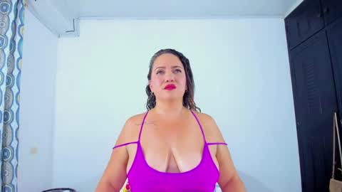 camilaa foxxx online show from October 31, 7:36 pm