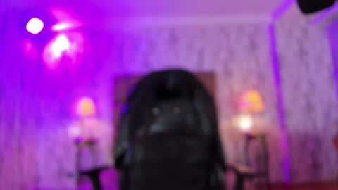    online show from February 17, 8:27 pm