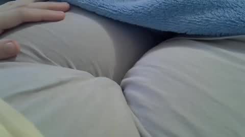 flash 50 tokens BIG CLIT  tits pussy. masturbation big clit 150 tokens fingers inside pussy 1000 tk  pump big clit 300 tk online show from June 8, 4:41 pm