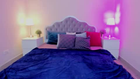 camilladreamer online show from November 12, 7:49 pm