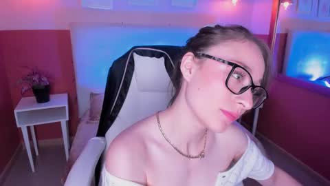 camille online show from March 18, 2:01 pm