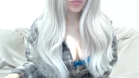 CamilleBunny online show from March 5, 3:48 am