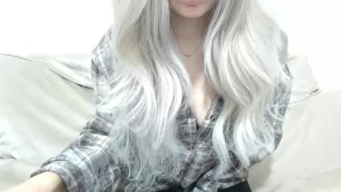 CamilleBunny online show from January 8, 3:56 am