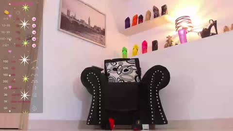   online show from December 12, 1:43 am