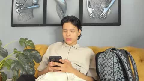 Camillo Virgil online show from December 15, 11:39 am