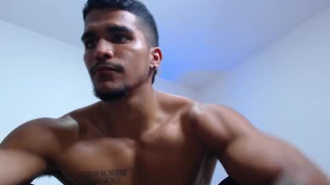 camilo_contre21 online show from March 6, 11:37 pm