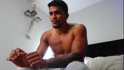 camilo_contre21 online show from October 8, 10:05 pm