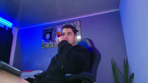 CAMILO  online show from February 3, 2:10 pm