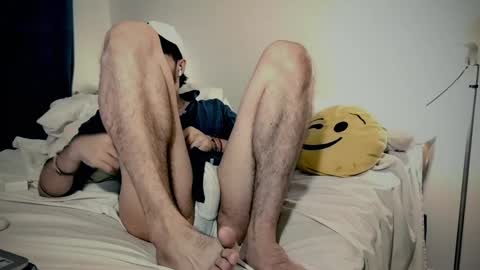 camilo online show from February 2, 4:05 am