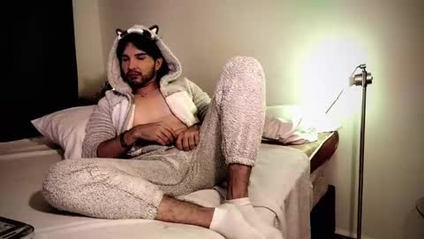 camilo online show from February 16, 5:37 am