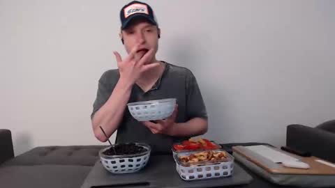 Cam online show from October 6, 8:10 am