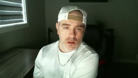 CanadianBacon6969 online show from April 26, 1:58 am