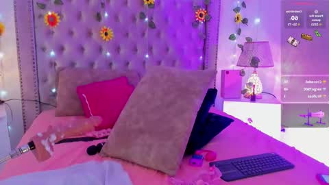 Candie  online show from September 20, 6:11 pm