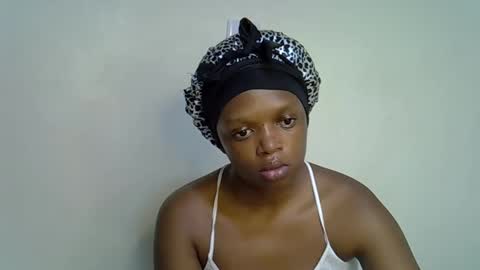 candiemaya online show from March 21, 3:23 am