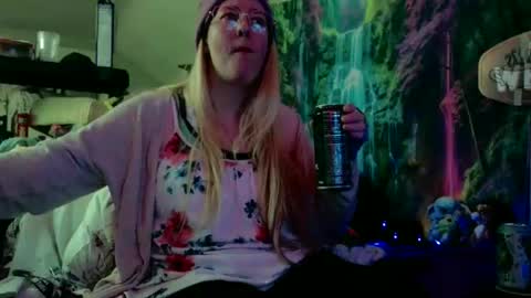 Candi online show from March 21, 4:29 am