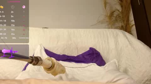 Candy online show from September 29, 11:04 pm