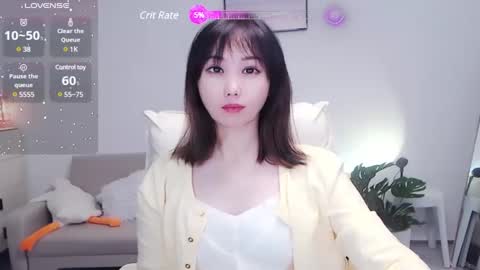 candy8998 online show from December 9, 12:40 pm