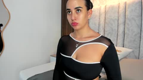 Candy Sweet online show from September 18, 12:42 pm