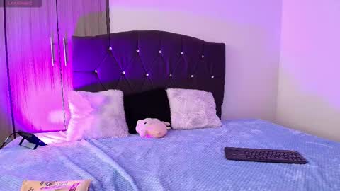 candy_blissx online show from September 30, 1:32 pm