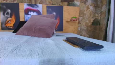 Jolie online show from February 26, 8:23 pm