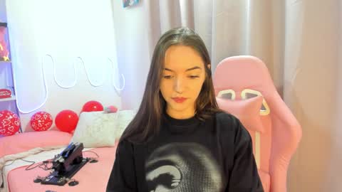 candy_kitty7343 online show from February 18, 4:01 am