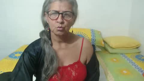 candy online show from February 5, 9:25 am