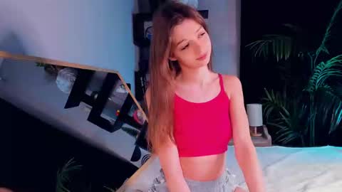 Sandy online show from February 25, 8:25 am