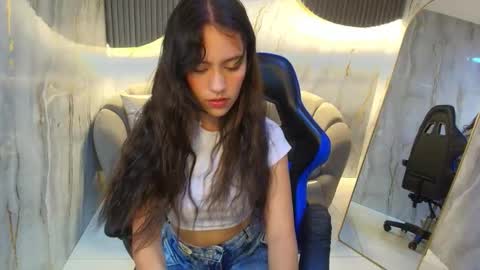 Candy  online show from March 18, 3:12 am