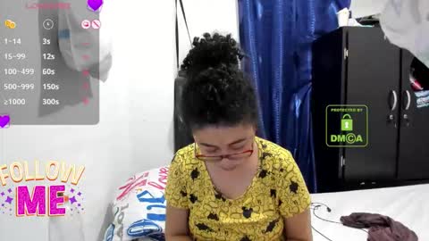 candy_val online show from January 8, 7:25 am