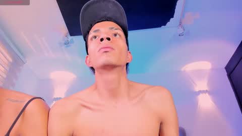  and MarilynHot online show from November 21, 10:30 pm