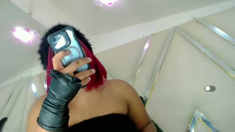candycandy772184 online show from September 12, 5:31 am
